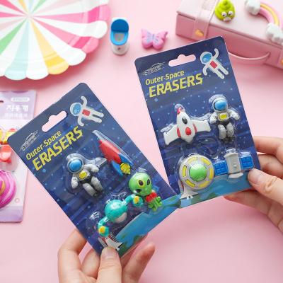 China Fashionable Outer Space Astronaut Design Boy Kids Card Pencil Eraser Special Students Cool Eraser Set for sale