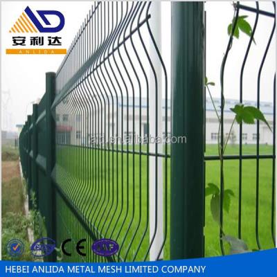 China Easily Assembled Modern Security Wrought Iron Garden Wall Fence Wire Mesh Fence for sale