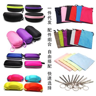 China Fashion Reindeer Wholesale Sunglass Pouches Bags Wear-resistant High Quality Sun Glass Case And Accessories for sale