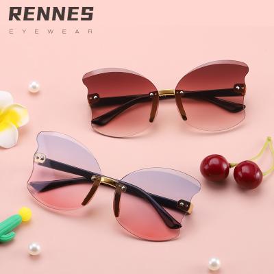 China Hot Selling Rimless Butterfly Sunglasses Cute Children Sunglasses Reindeer Kids Sunglasses Fashion Sunglasses for sale