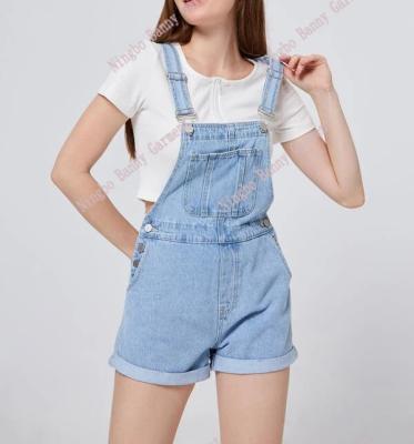 China 85% Cotton Women's Pocket Front Rolled Hem Denim Overalls for sale