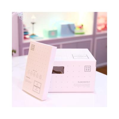 China New Recyclable High End Listing Luxury Paper Pop Cake Boxes for sale