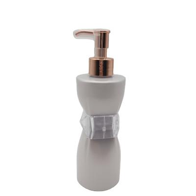 China Plastic Personal Care Fashionottle Wine Oil Caps Wholesale Shampoo Bottles Hotel Pump Body Plastic Bottles For Shampoo for sale