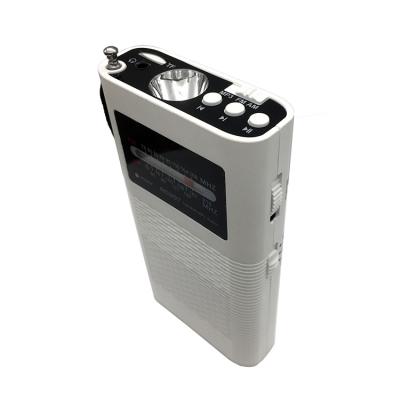 China Perfect sound 2020 new high quality MP3 player gift speaker flashlight fm am portable radio for sale