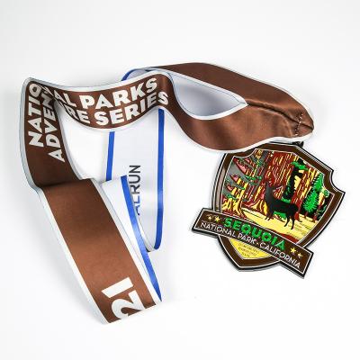 China Wholesale Europe Design Your Own Gold 3D Award Blank Zinc Alloy Marathon Running Custom Metal Sport Medal for sale