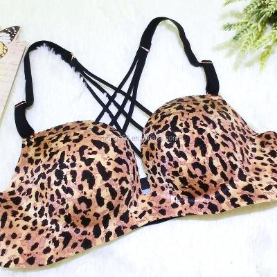 China Ladies Fashion One-Piece Leopard-Print Cross Straps One-Piece-Cup Push Back Wireless Bra for sale