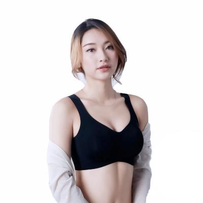 China Fashion QUICK DRY Women Sport Breathable Seamless Wireless Yoga Bra for sale