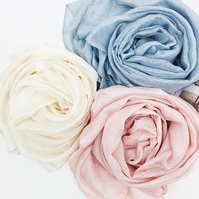 China Decoration New Malaysia Large Size Pleated Hijab Wraps Muslim Bubble Chiffon Scarf Women Shawl Crumple Wrap Scarves Hijab Wholesale for sale