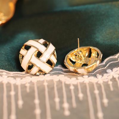 China SISSLIA 2022 New High Quality Vintage Palace Wind Enamel Round Hollow Stud Earring For Women Ear Jewelry for sale