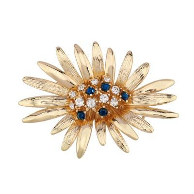 China Wholesale SISSLIA ALLOY Custom Women Brooch Flower Fashionable Vintage Brooch for sale