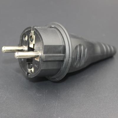 China Commercial 16A rubber material Germany/powerPlugs and French electrical socket IP44 for sale