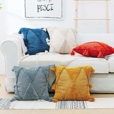 China Anti-Static Bohemia Adorned Plush Home Decor Tassel Back Cushion Lumbar Pillow Case Cover Handmade Tile Covers Pillowcase à venda