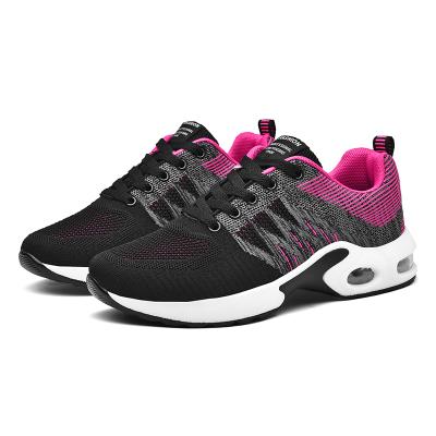 China 2021 New Fashion Trend Women's Wholesale Cheap Wearable Comfortable Sports Shoes (Old) for sale