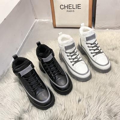 China 2021 fashion trend factory price winter wholesale hot sale cheap wearable comfortable boots for women for sale