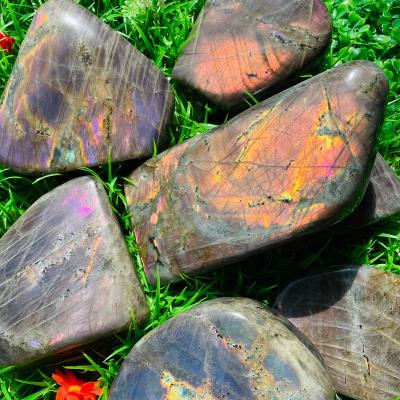 China China Wholesale Natural Healing Crystal Purple Labradorite Freeform Opens Stone Freeform Stone For Decoration for sale