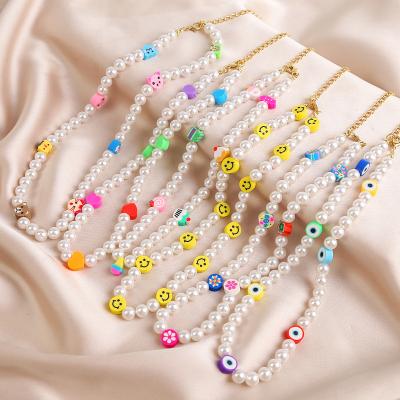 China Fashion Flower Beaded Necklace Smiley Face Pearl Beaded Necklace Women Girls Handmade Acrylic Smiley Necklace for sale