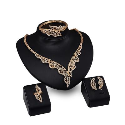 China CLASSIC 4 PCS Fashion Creative Alloy Necklace And Earrings Jewelry Set Luxury 18K Gold Necklace Set Dubai Set Jewelry for sale