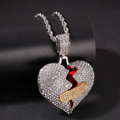 China New Fashion Hip Hop Rhinestone Broken Heart Alloy Broken Heart Pendant Necklace OK Full Stretch Love Heart Pendant Necklace for sale