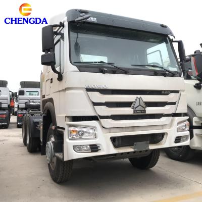 China New Sinotruck Howo 10 Wheel Manual Tractor Trailer Metal 6x4 Tractor Truck for sale