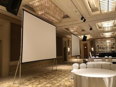 China Aluminum Alloy Fast Fold Projector Screen Easily Portable for Business / Home for sale