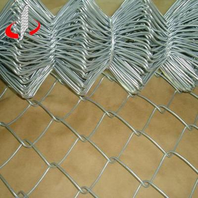 China New Price Easily Assembled 8ft Chain Link Diamond Wire Mesh Fence for sale