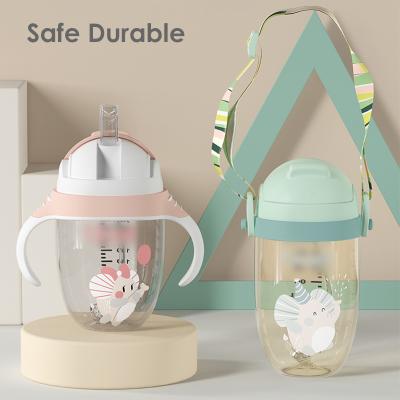 China ppsu free newborn baby BPA free gift bottle drinking bottle with neck rope nipple portable soft water sippy cup for sale