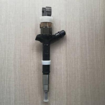 China Common Rail HILUX Toyota Fuel Injector 2367027030 For RAV4 1CD FTV Avensis for sale