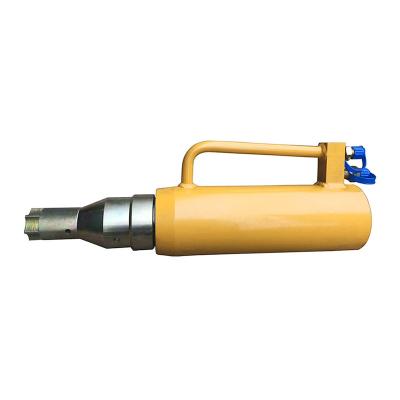 China Sale Steel Hydraulic Wire Pulling Equipment Stressing Jack for sale