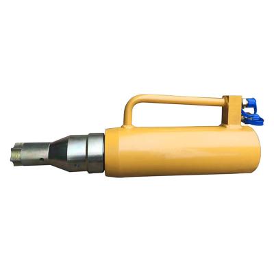 China Steel Hydraulic Wire Pulling Stressing Equipment Jack For Stressing Engineering for sale