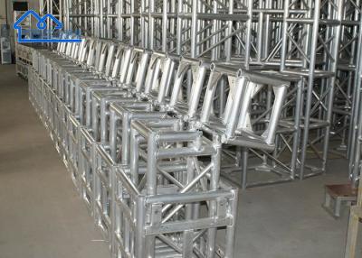 China Iluminación Truss de escenario de aluminio duradero para eventos Sistema de truss de escenario de exposición en venta