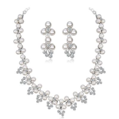 China FASHIONABLE Korean Rhinestone Bridal Necklace Set Wedding Necklace Jewelry Wedding Accessories Stain for sale