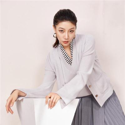 China Anti-pilling Women Spring Autumn Winter V-Neck Button 100% Cashmere Knitted Sweater Cardigan With Side Pockets for sale