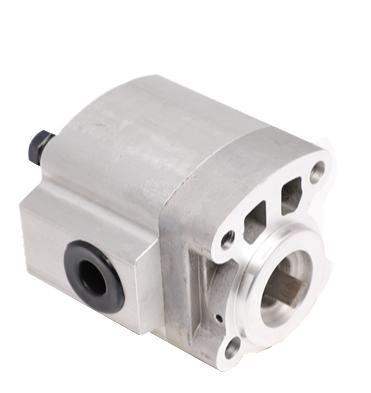 China Large Machinery 11 GPM Single Stage CW 3600 PSI Hydraulic External Gear Pump for sale