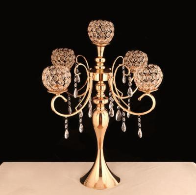 China Luxury Weddings 5am Wedding Centerpiece Table Decorative Metal Gold Tall Candelabra for sale