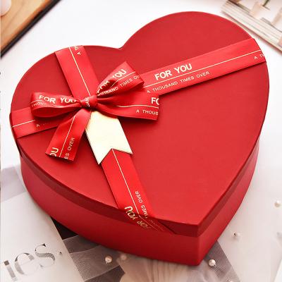 China Heart shaped gift box Love gift box Women's Day gift box customization for sale