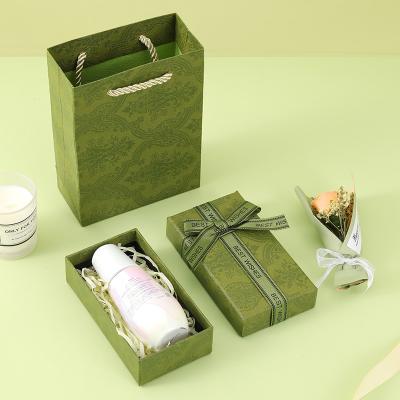 China Vintage Luxury Green Lipstick Gift Box Customized Lipstick Packaging Box for sale