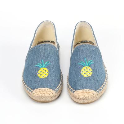 China Anti-Smell Denim With Pineapple Yellow Flat Bottom Women Canvas Loafers Shoes for sale