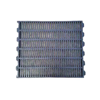 China Easy Assembled Cast Iron Slat Flooring For Sows Pig Cage Cast Iron Flooring Durable Hog Using Concrete Leak Dung Plastic Plate for sale