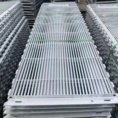 China Pen Factory Price Livestock Cast Iron Hog ​​Slat Triangle Flooring Plastic Pig Animal Flooring Hog Flooring For Pig Farm for sale