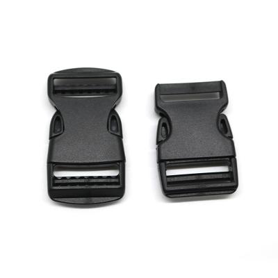 China Eco-firendly 32mm Size Colorful Black Plastic Small Quick Release Buckle Customized for sale