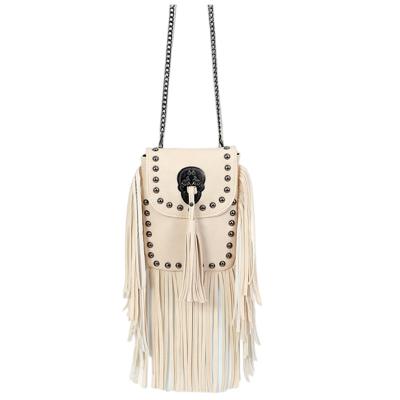 China Multifunctional wholesale ladies fashion chain sling hippie bum bag cross body shoulder bag with fringe for sale