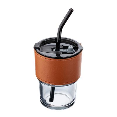 China Viable Wide Mouth Round Borosilicate Travel Coffee Mug Reusable Cups With Lids And Straws for sale