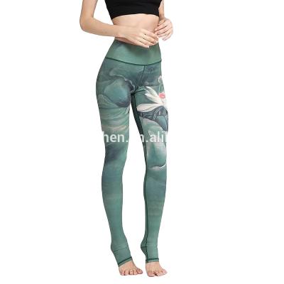 China 2020 Fashion Fitness Female Indoor Breathable Quick-drying LOGO Camouflage Leggings Custom Made Women for sale