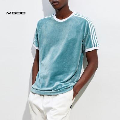 China Custom White Striped Single Raglan Short Sleeve MGOO Anti-Pilling Comfy Velvet T-Shirts for sale