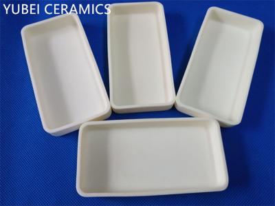 Cina Prodotti ceramici refrattari del crogiolo ceramico ad alta temperatura di 99% Al2O3 in vendita