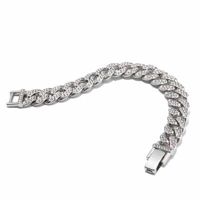 China Advance Eco-friendly And Nickel Plating New Fashion Anti-allergic Hip Hop Style New Fashion Silver Color Women Cuban Link Bracelet for sale