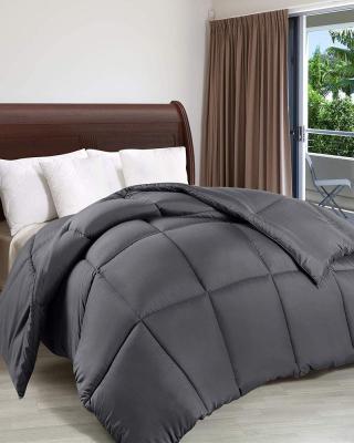 China Durable Luxury Bedding Comforterset Breathable Comforter for sale