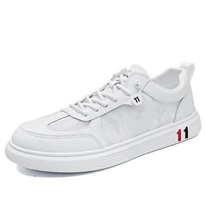 China 2021 Men's Summer New Mesh Size Men's Casual White Shoes Breathable Popular Shoes for sale