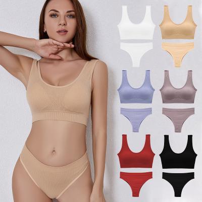 China Seamless QUICK DRY high quality teen cup girl bra vest set padding and panties thong for sale