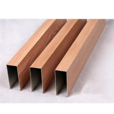 China Embedded Wood Aluminum U-Shape Partition Ceiling Ceiling Decorative Metal Grain Aluminum Ceiling for sale